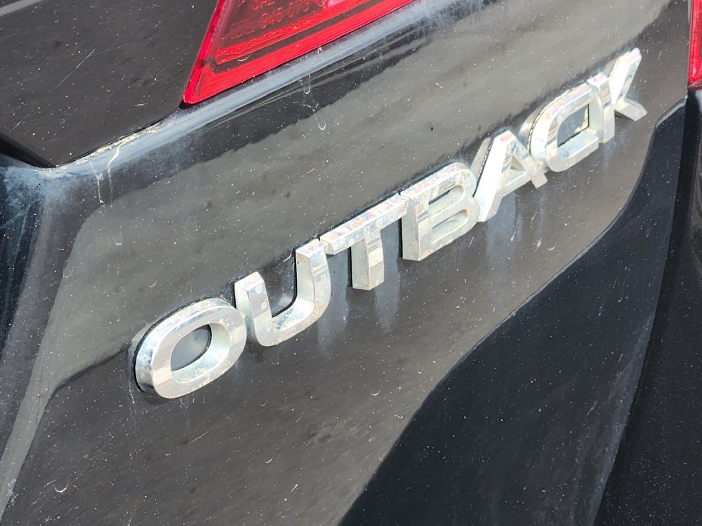 Used 2019 Subaru Outback 2.5i Limited AWD/4WD image 8