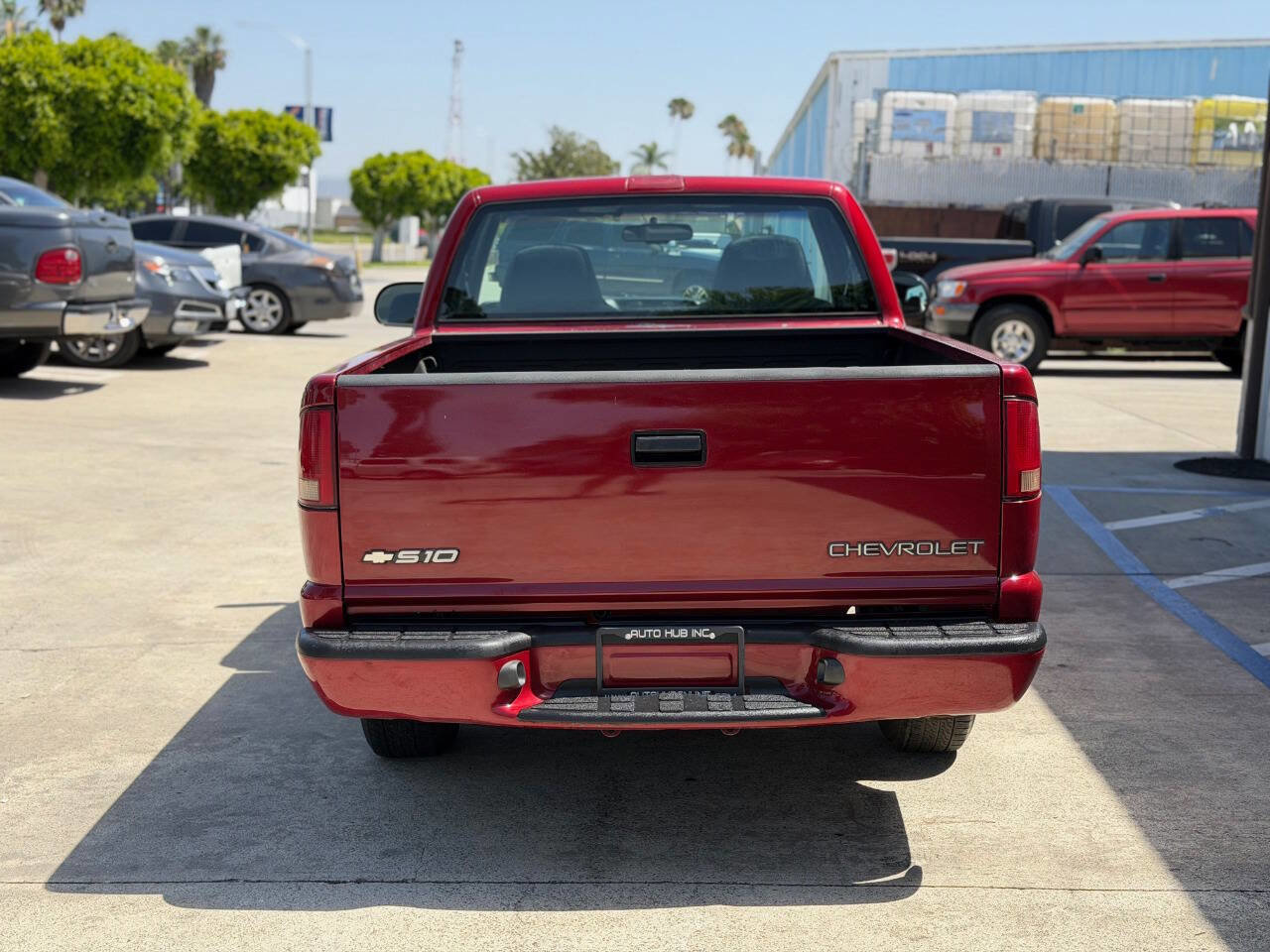 Used 1999 Chevrolet S10 Pickup LS w/ Preferred Equipment Group RWD image 9