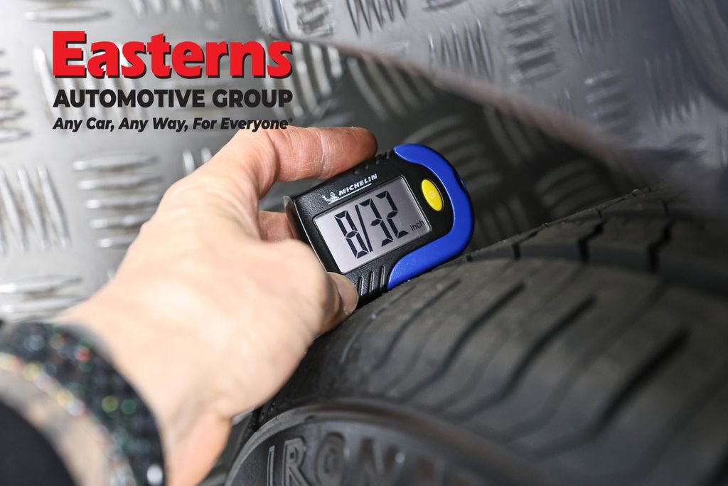 Used 2023 Tesla Model 3 Standard Range image 23