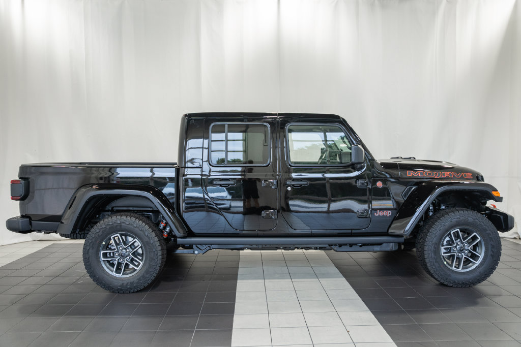New 2027 Jeep Gladiator Mojave AWD/4WD image 3