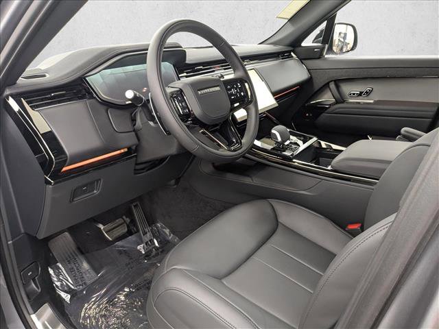 New 2025 Land Rover Range Rover Sport Dynamic SE image 4