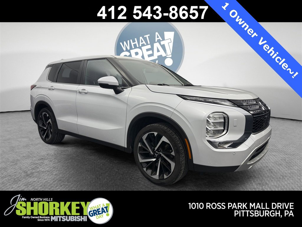 Used 2022 Mitsubishi Outlander SE image 1