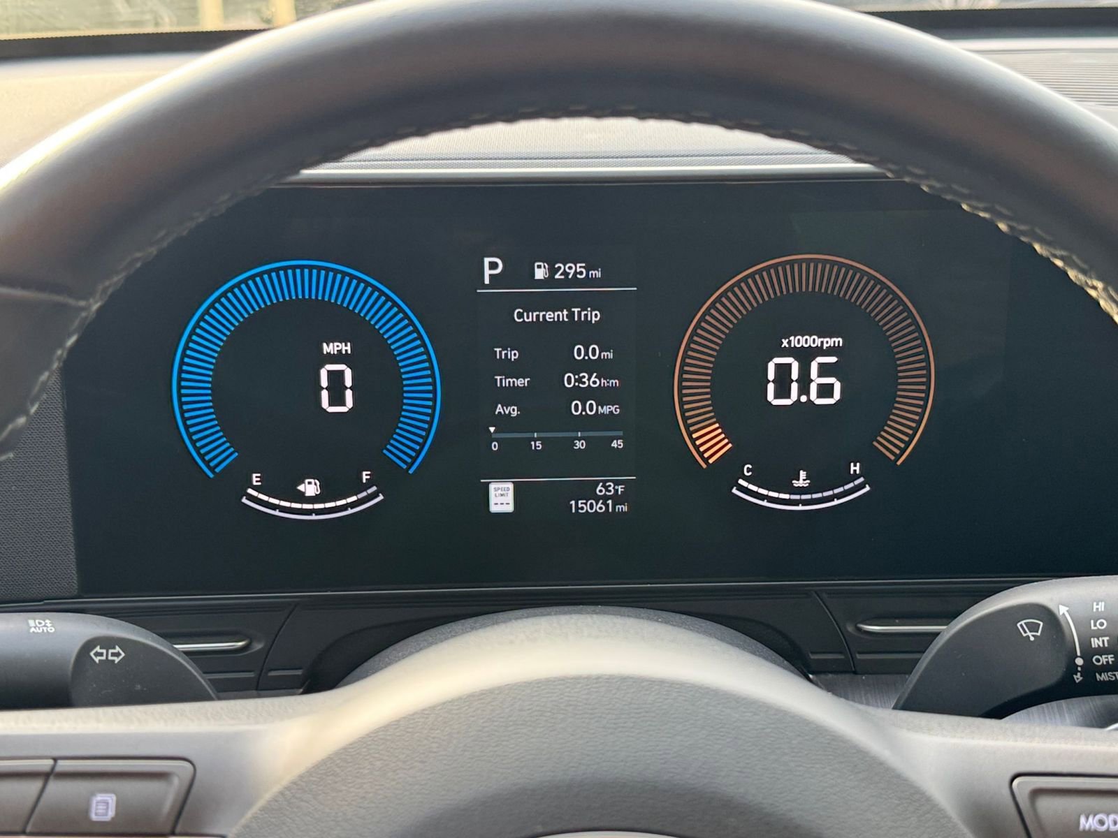 Used 2025 Hyundai Kona SEL image 36