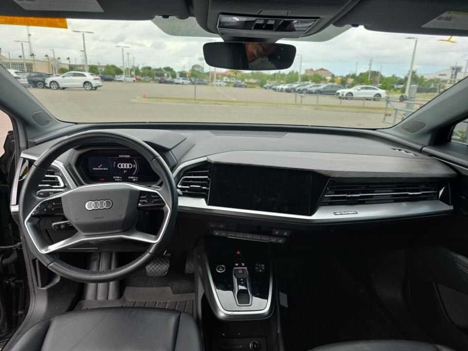 Used 2023 Audi Q4 e-tron Premium Plus w/ Premium Plus AWD/4WD image 7