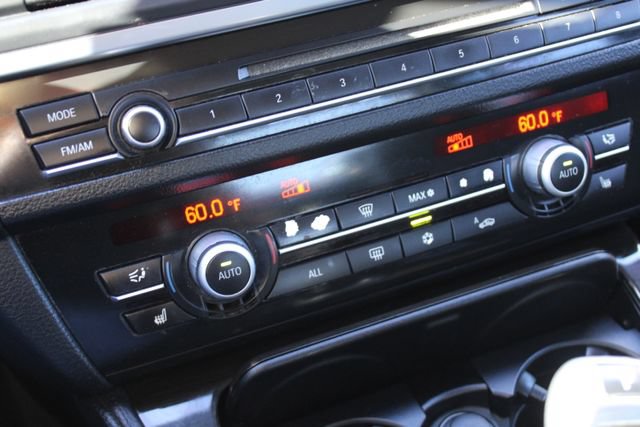 Used 2012 BMW 528i xDrive Sedan AWD/4WD image 22