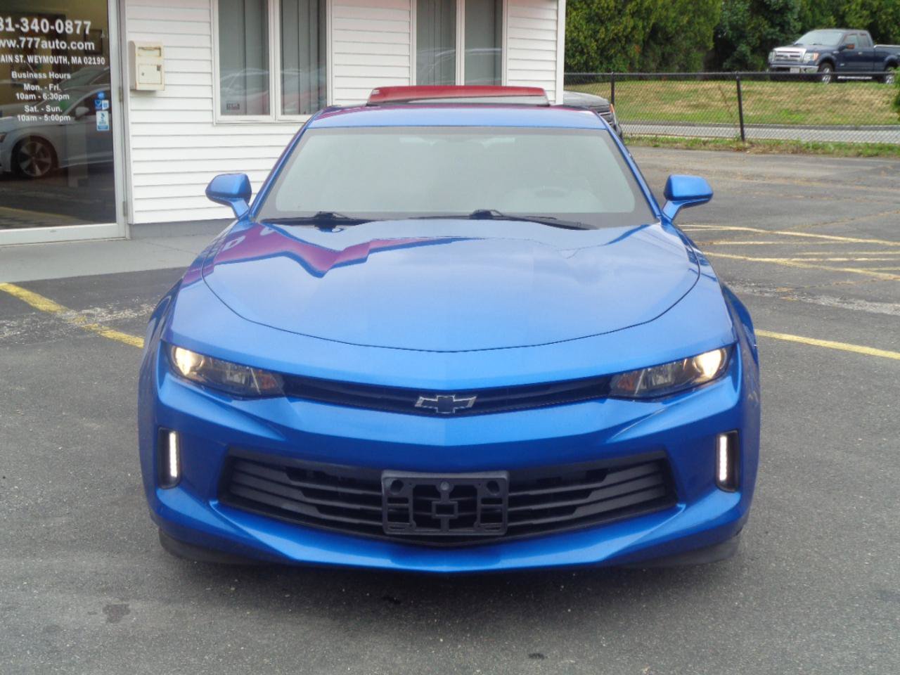 Used 2017 Chevrolet Camaro LT RWD image 14