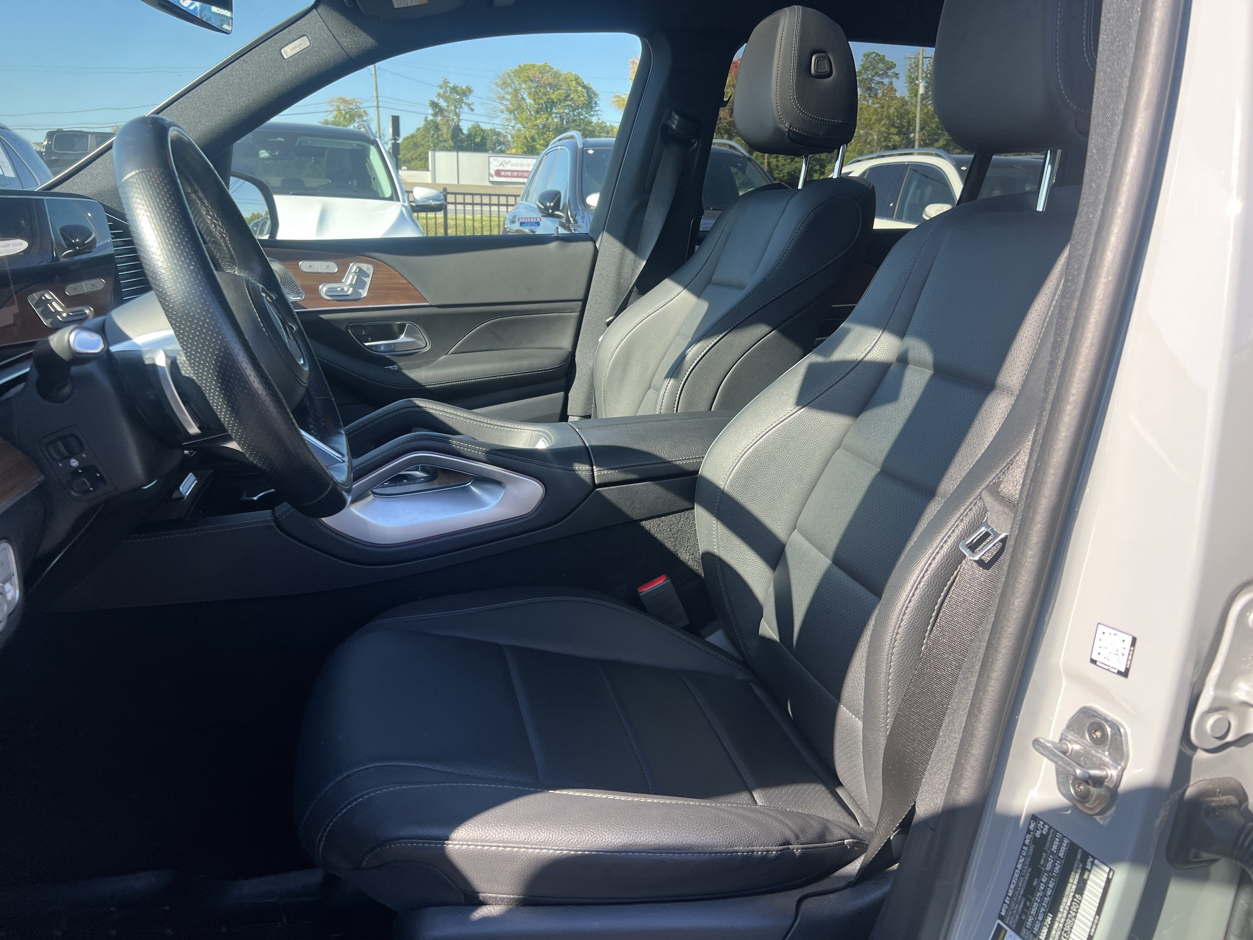 Certified 2024 Mercedes-Benz GLS 450 4MATIC image 16