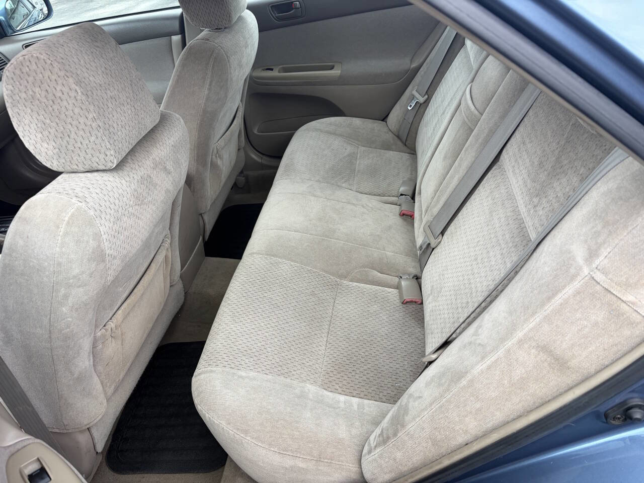 Used 2004 Toyota Camry LE image 11