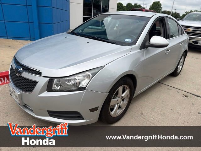 Used 2012 Chevrolet Cruze LT FWD image 1