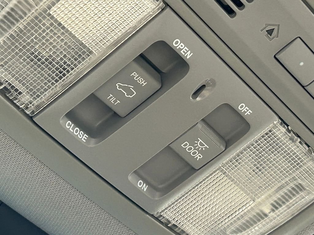 Used 2022 Honda CR-V EX-L image 21