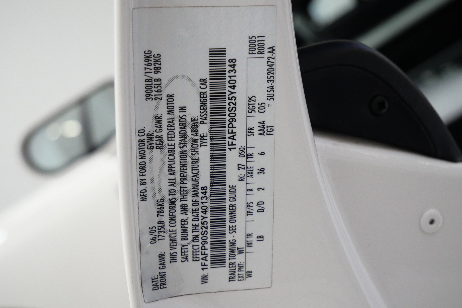 Used 2005 Ford GT image 18