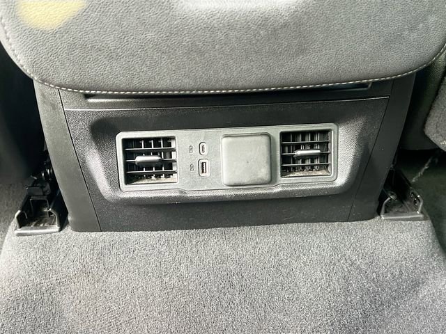 Used 2025 Chevrolet Silverado 1500 LT image 25