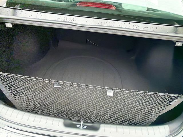 New 2026 Hyundai Elantra Limited image 28