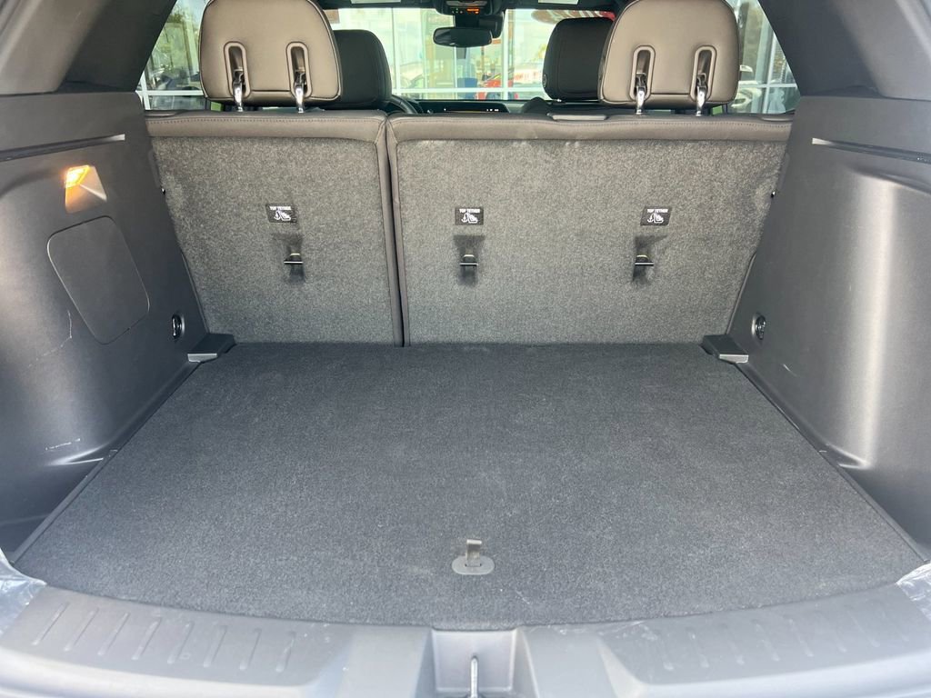 Used 2024 Chevrolet TrailBlazer RS w/ Convenience Package image 14