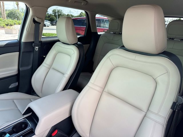 New 2025 Lincoln Corsair FWD image 13