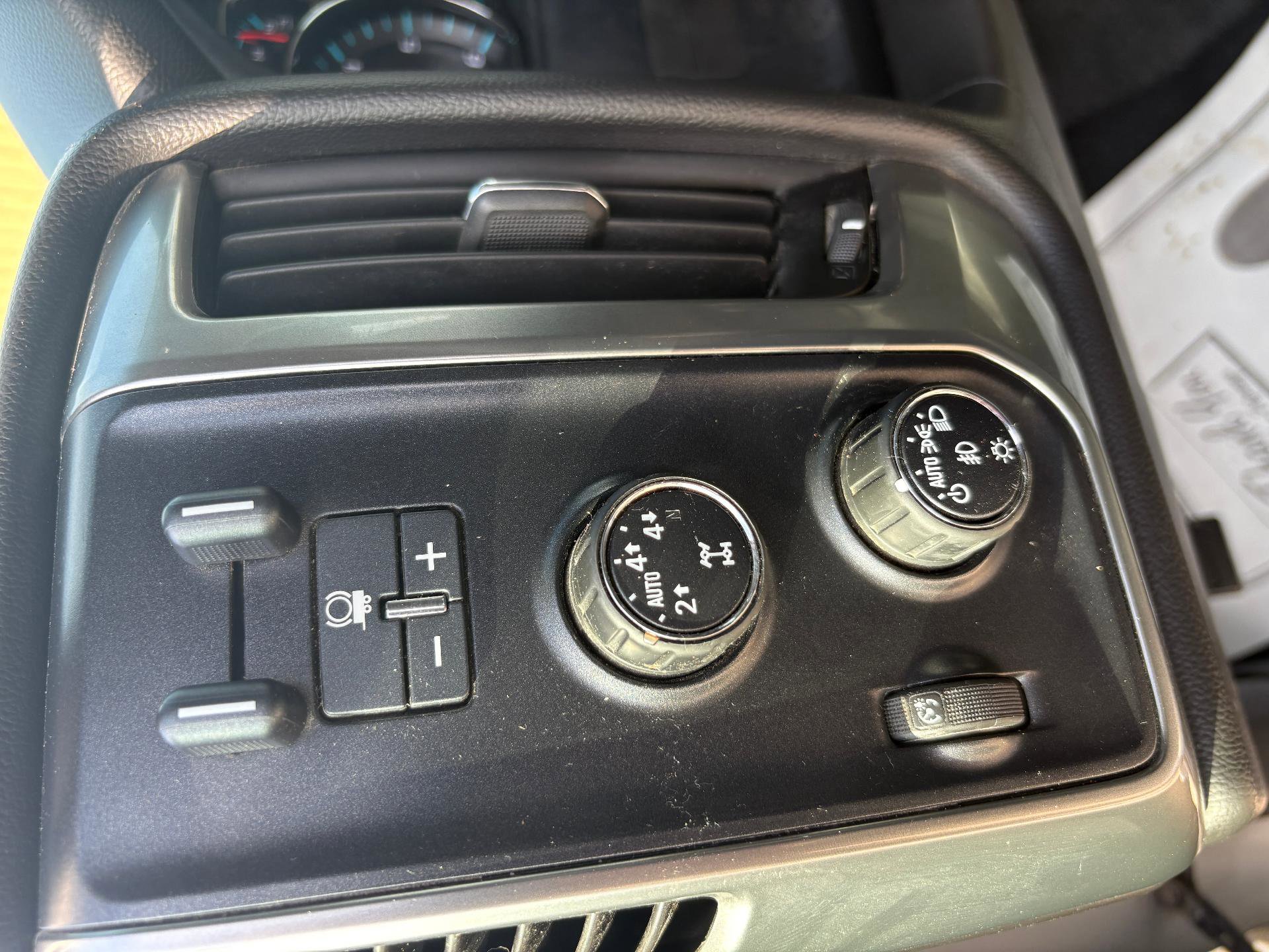 Used 2015 Chevrolet Silverado 1500 LT w/ All Star Edition image 20