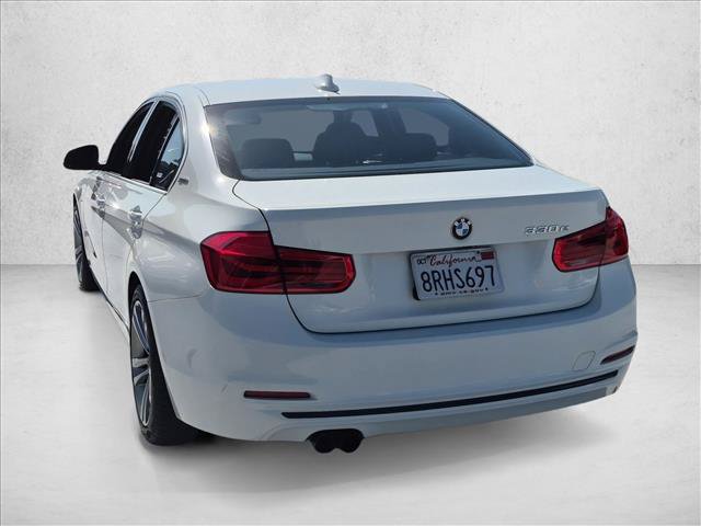 Used 2018 BMW 330e RWD image 7