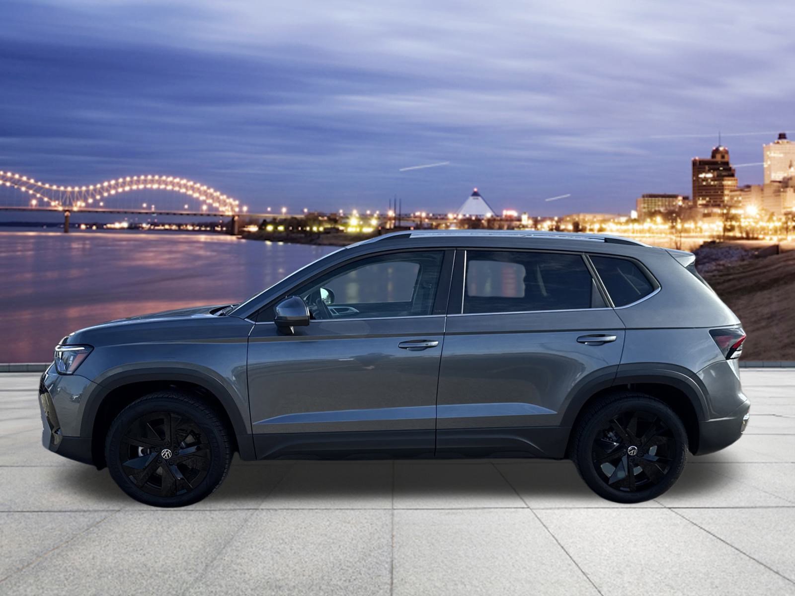 Certified 2025 Volkswagen Taos SE image 2