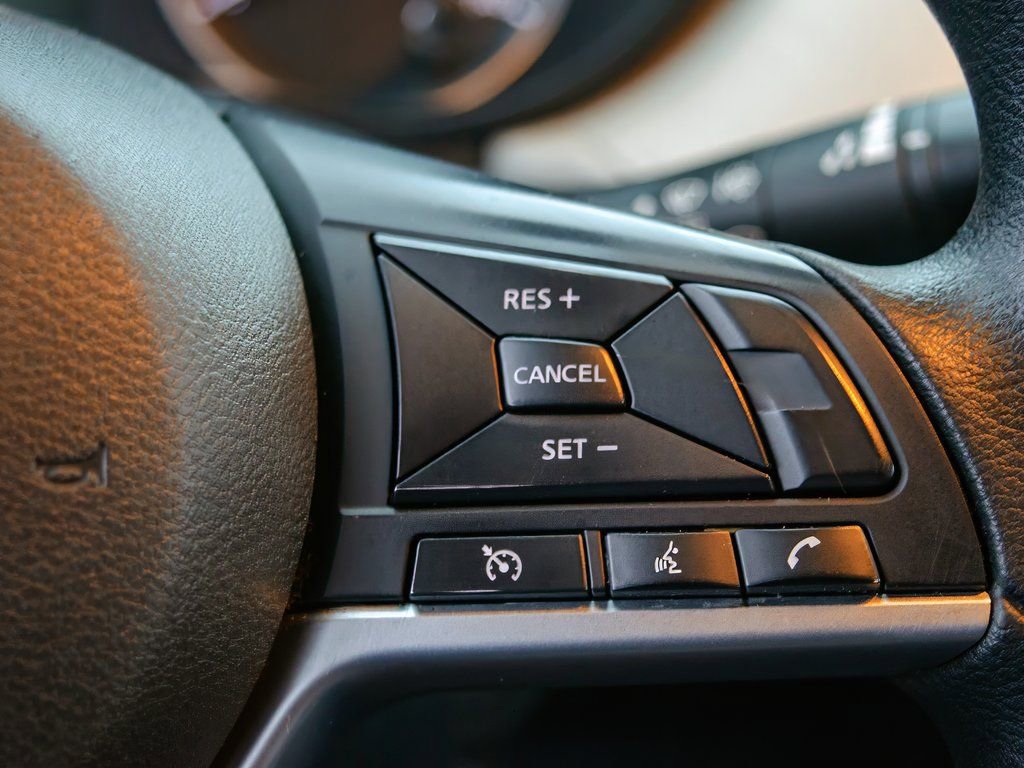 Used 2022 Nissan Versa SV image 14