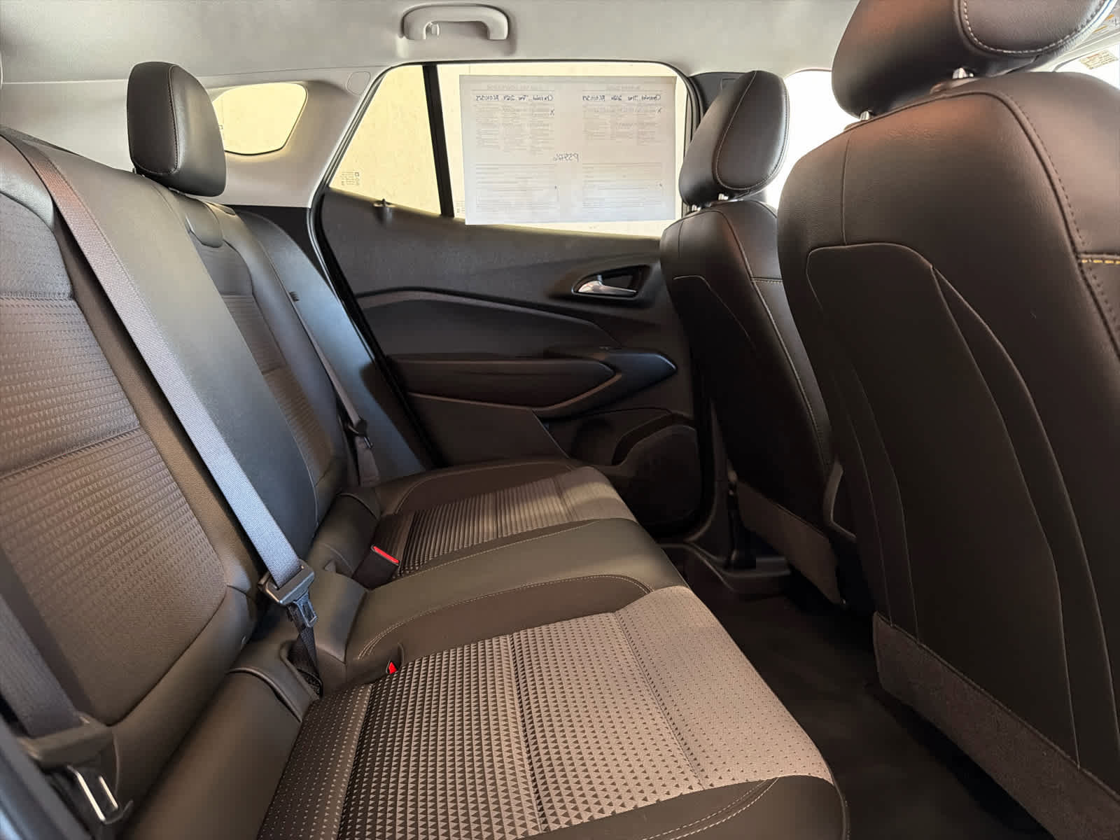 Used 2024 Chevrolet Trax LT image 29