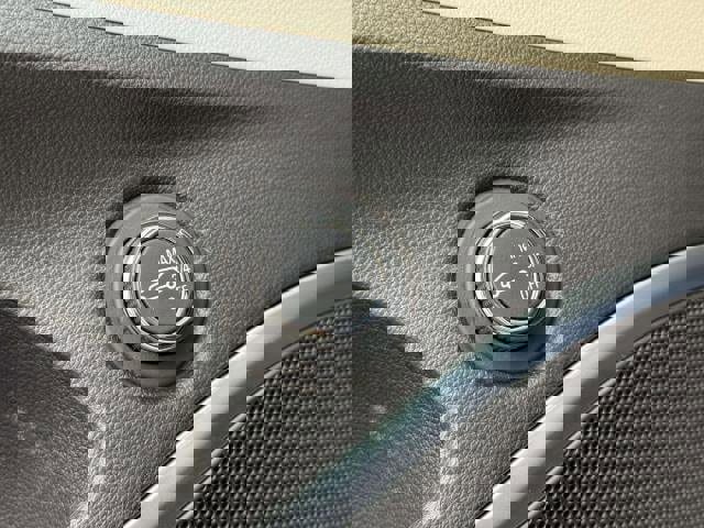 Used 2021 Buick Enclave Essence w/ Sport Touring Edition image 21