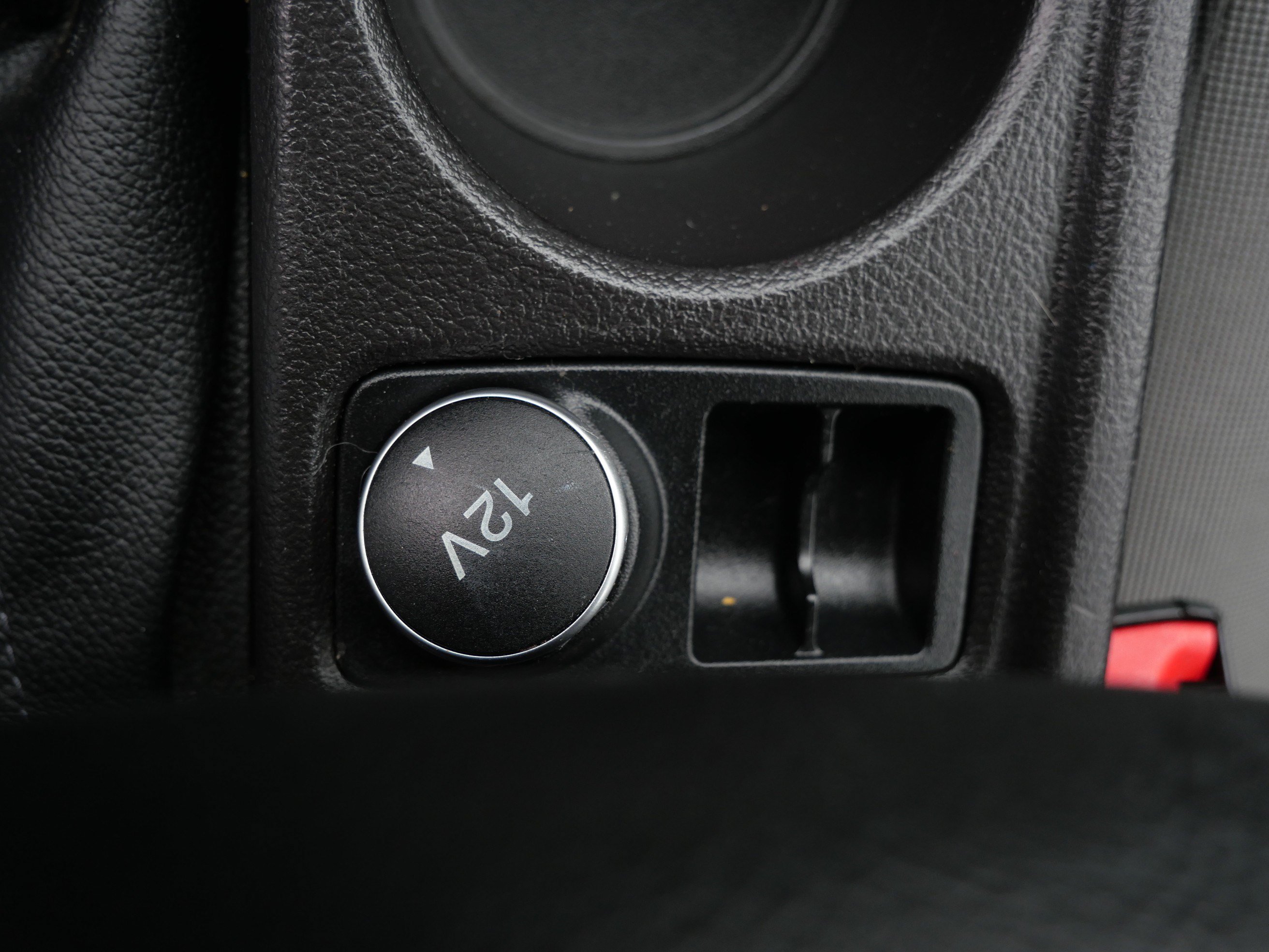 Used 2014 Ford Focus SE FWD image 31