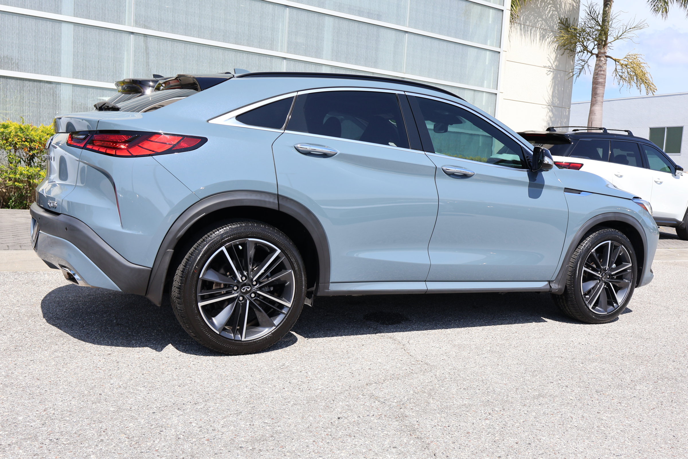 Certified 2023 INFINITI QX55 Sensory w/ Lighting Package AWD/4WD image 10