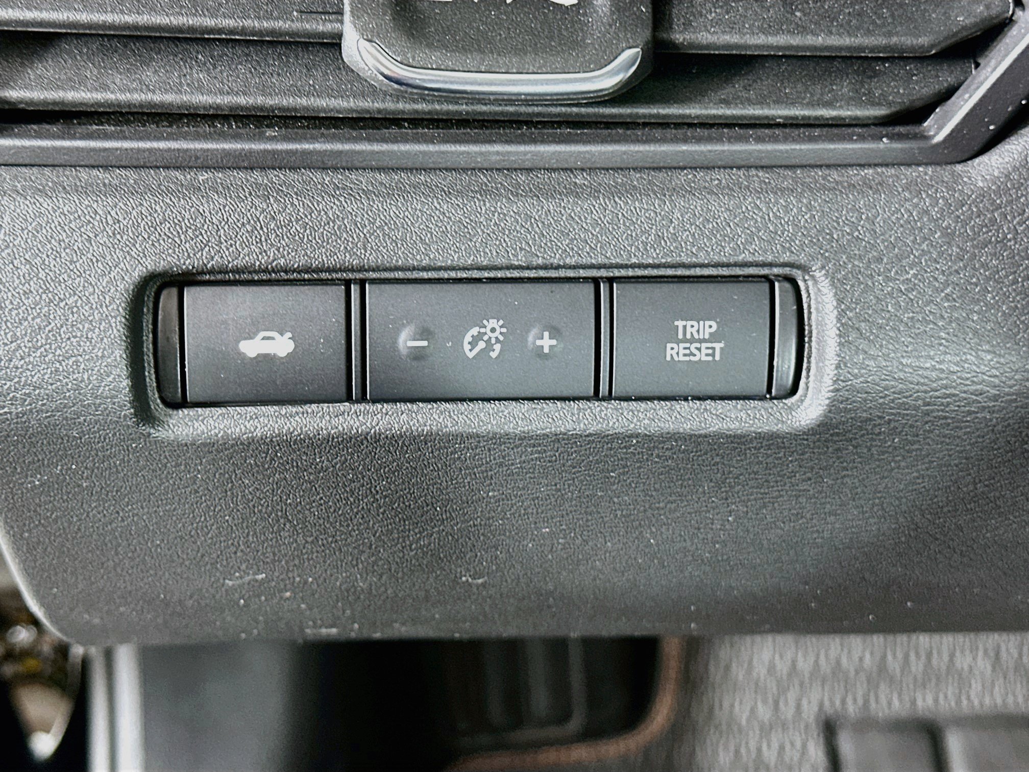 Used 2024 Nissan Altima 2.5 SR FWD image 17