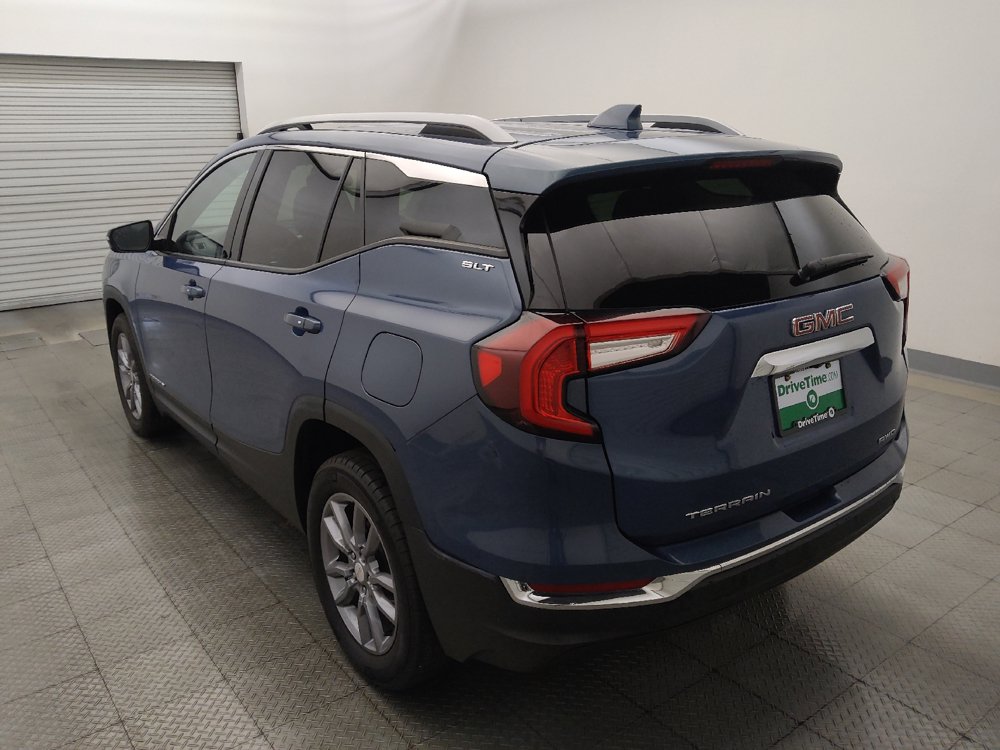 Used 2024 GMC Terrain SLT AWD/4WD image 5