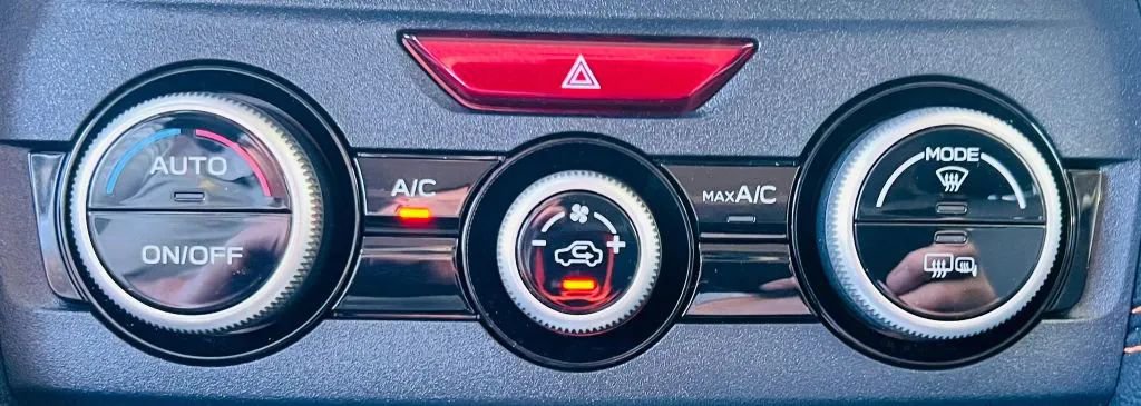 Used 2023 Subaru Crosstrek 2.0i Premium image 17