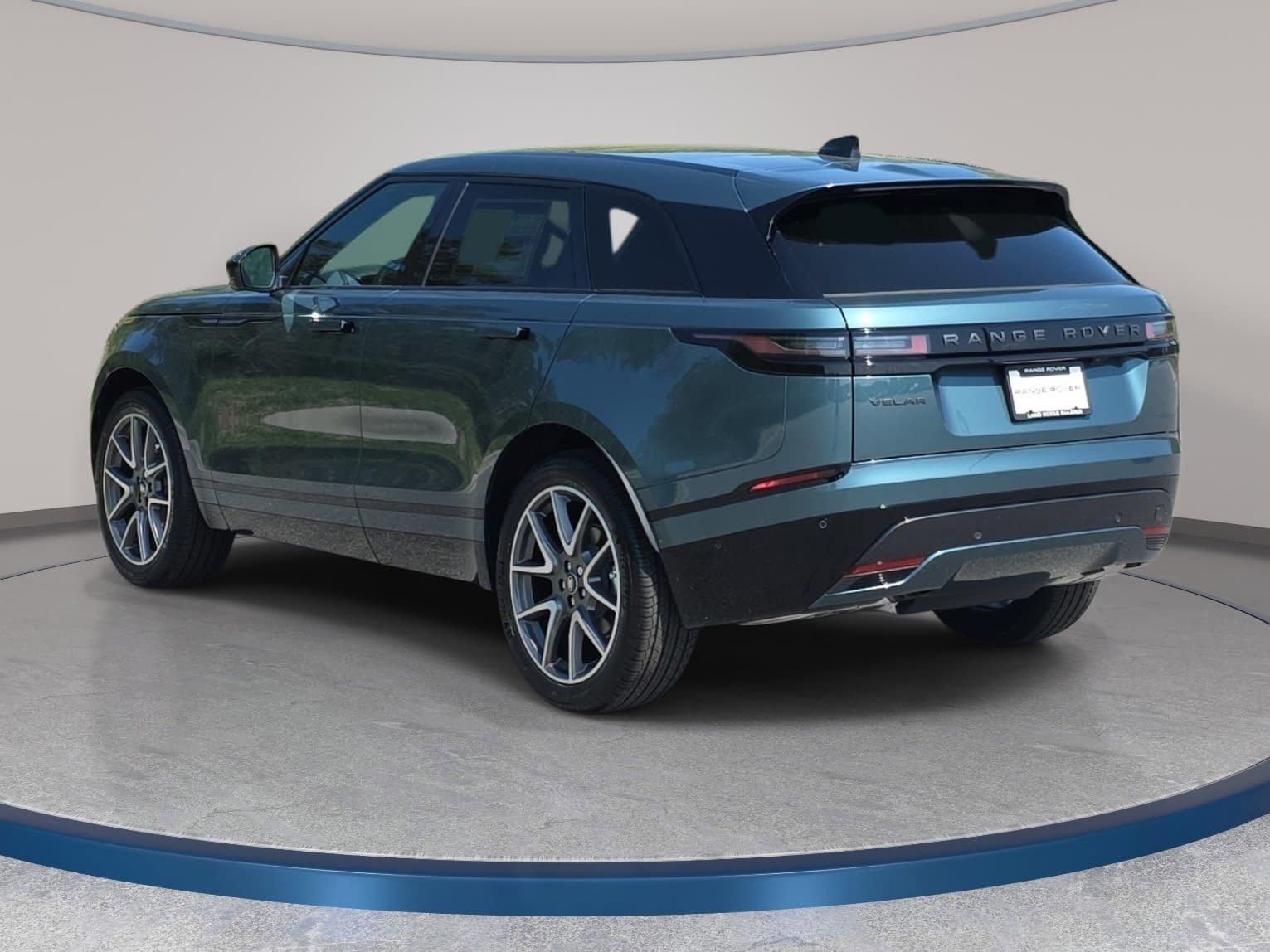 New 2026 Land Rover Range Rover Velar Dynamic SE AWD/4WD image 7
