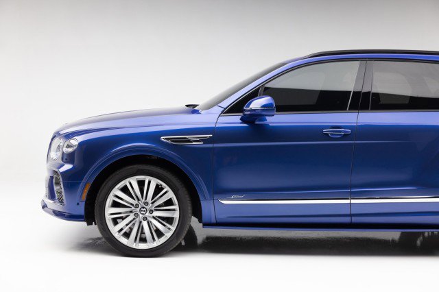 Used 2022 Bentley Bentayga Speed image 17