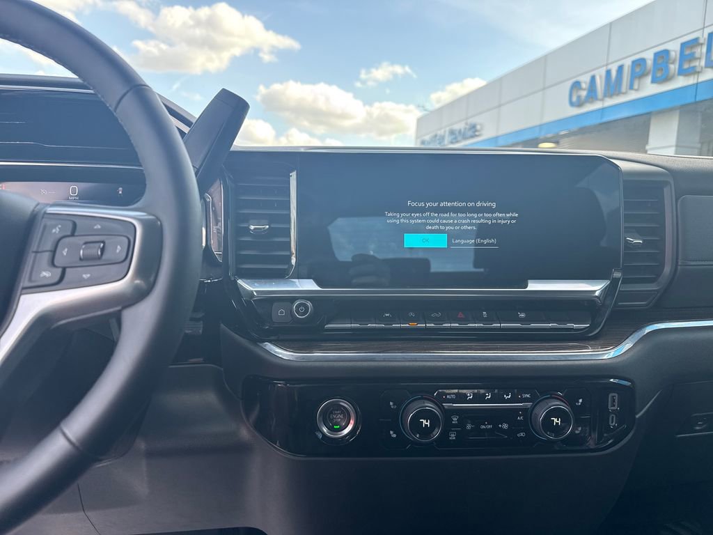 Used 2024 Chevrolet Silverado 1500 LT image 21