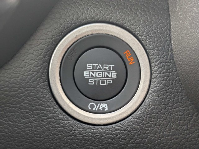 New 2026 RAM 2500 Laramie AWD/4WD image 33