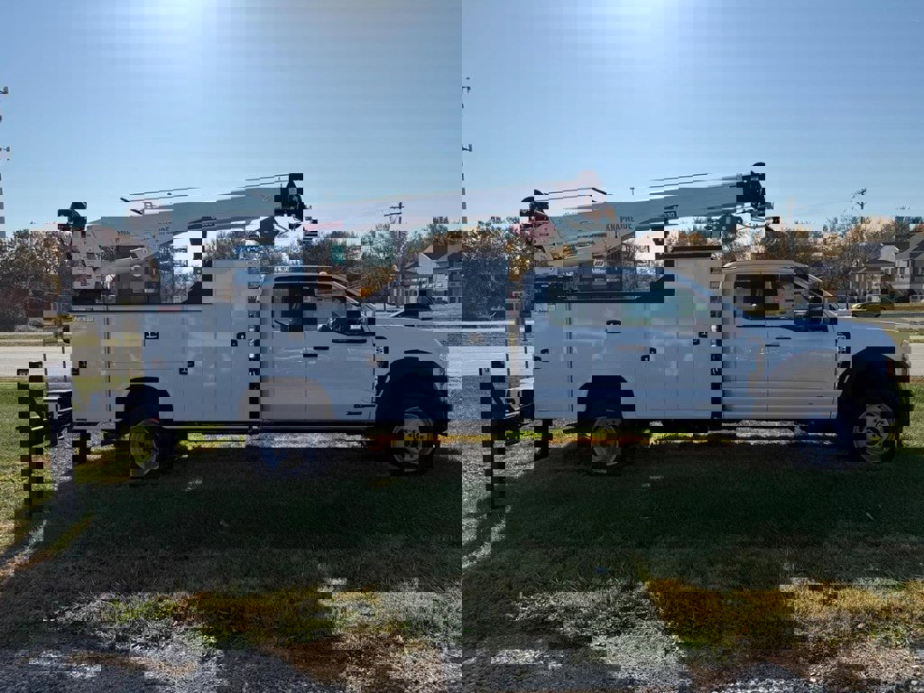 New 2024 Ford F550 4x4 SuperCab Super Duty image 9