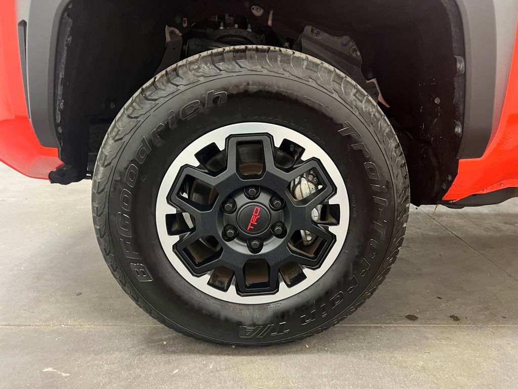 Used 2024 Toyota Tacoma TRD Off-Road image 26