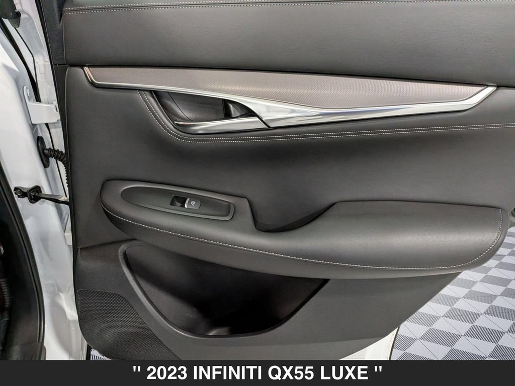 Used 2023 INFINITI QX55 Luxe w/ Cargo Package AWD/4WD image 31