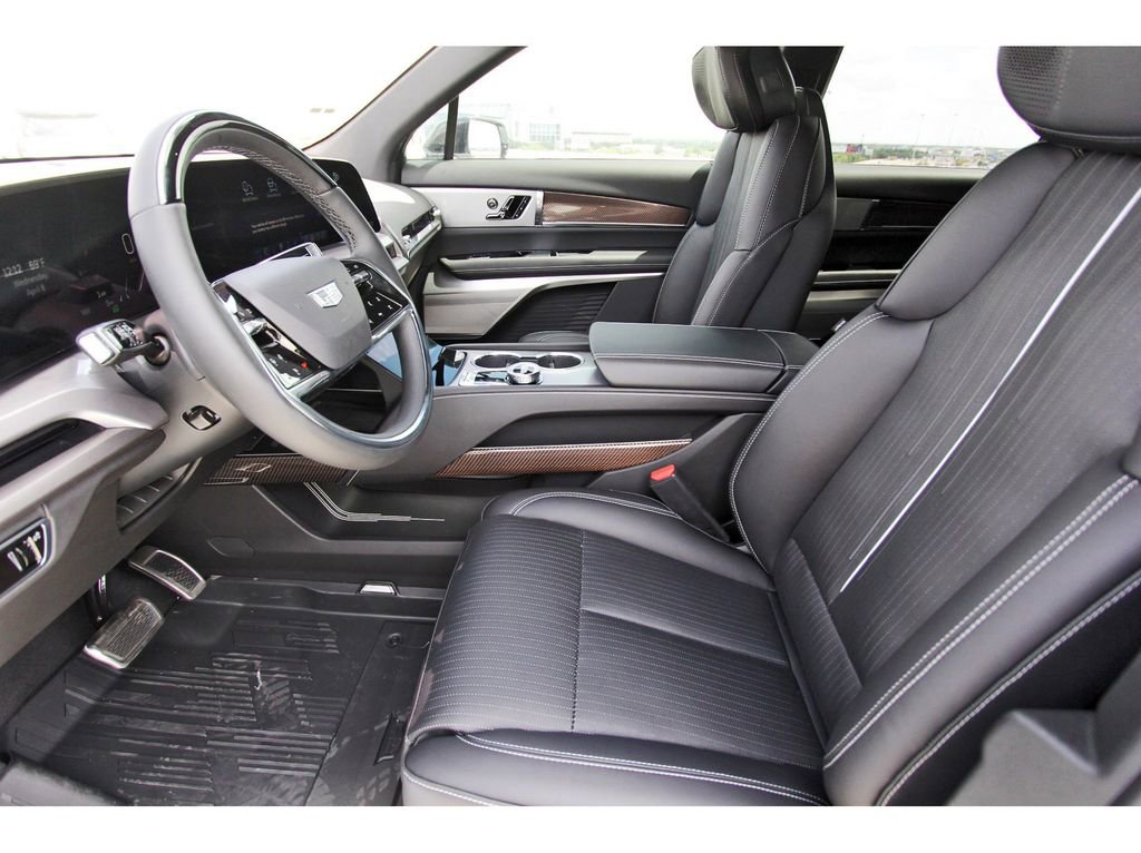 New 2026 Cadillac Vistiq Premium Luxury AWD/4WD image 6