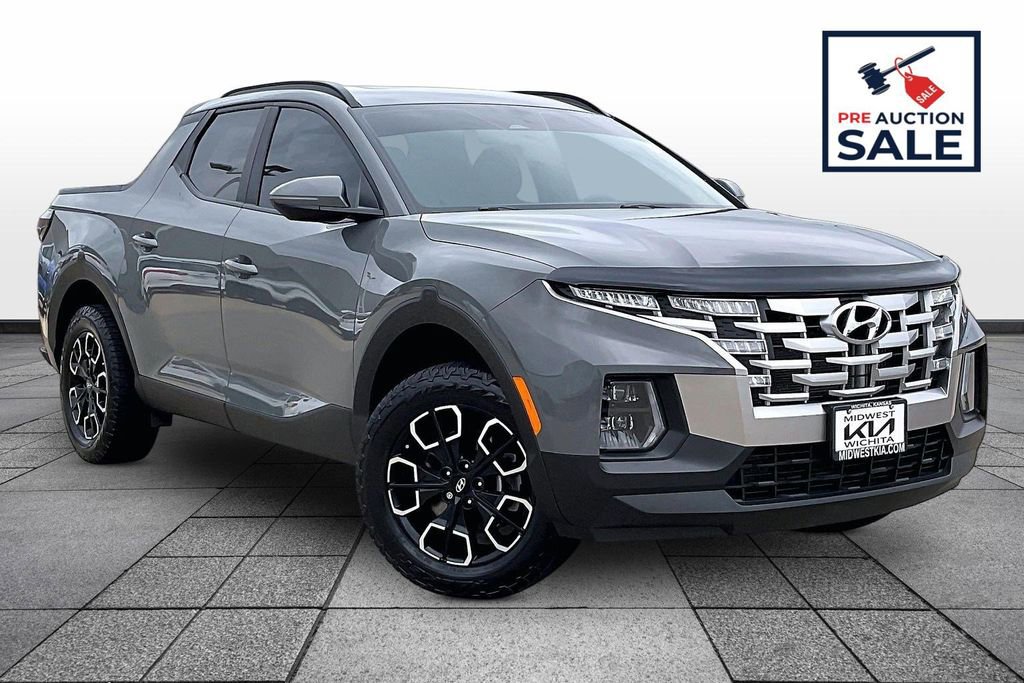 Used 2022 Hyundai Santa Cruz SEL Premium AWD/4WD image 2