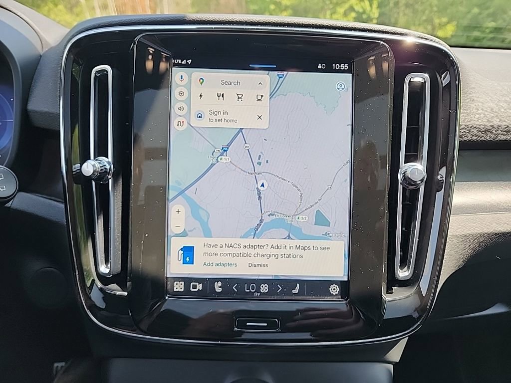 Certified 2024 Volvo XC40 Recharge Ultimate AWD/4WD image 21