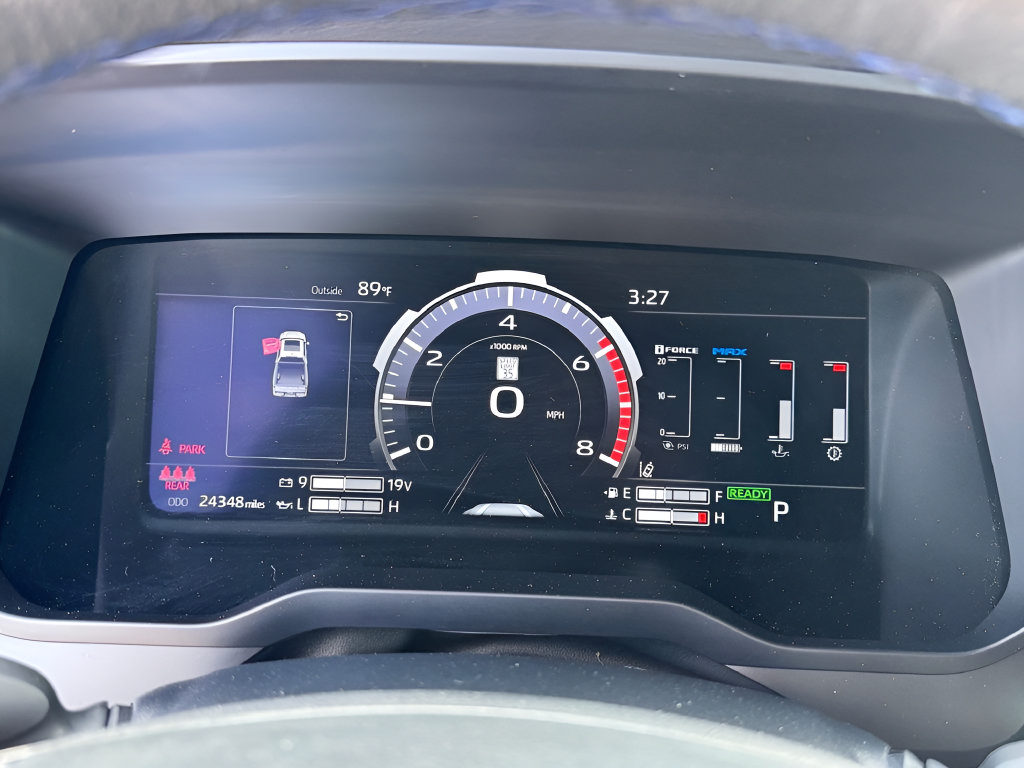 Used 2024 Toyota Tundra Platinum AWD/4WD image 14