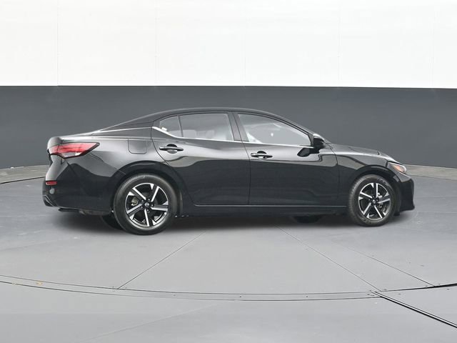 Used 2025 Nissan Sentra SV image 49