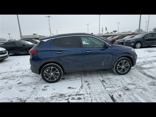 Certified 2023 Buick Encore GX Select image 9