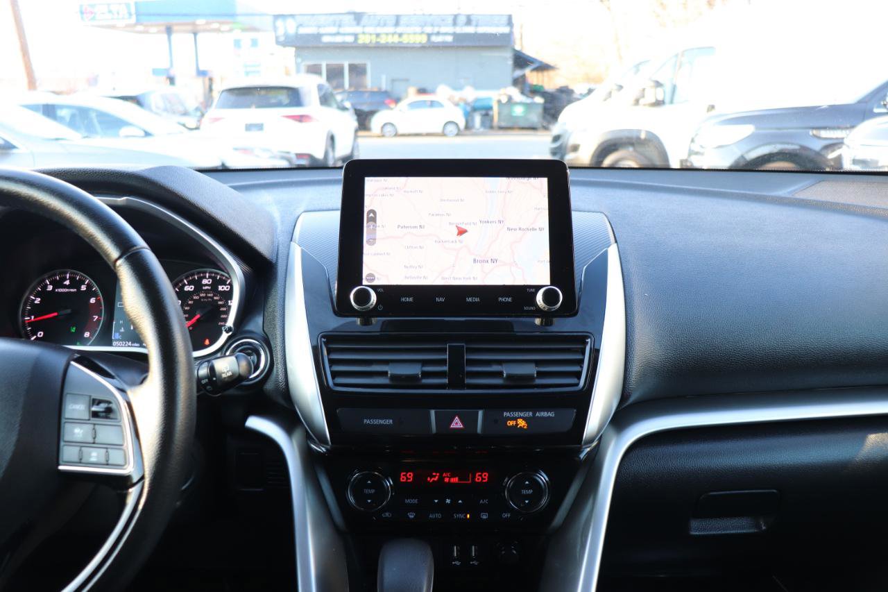 Used 2024 Mitsubishi Eclipse Cross SE image 19