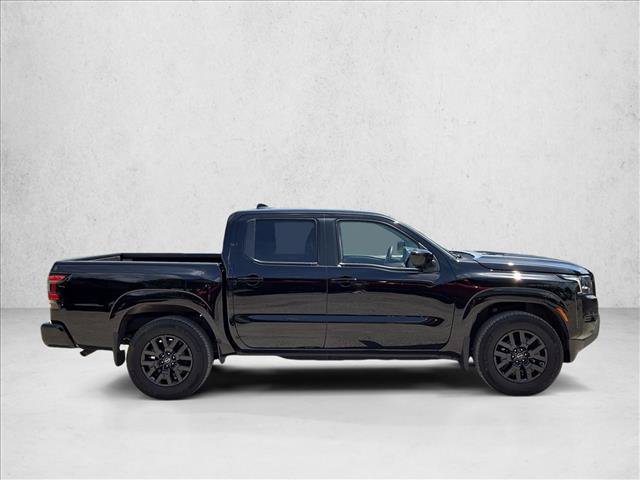 Used 2022 Nissan Frontier SV w/ Technology Package RWD image 4