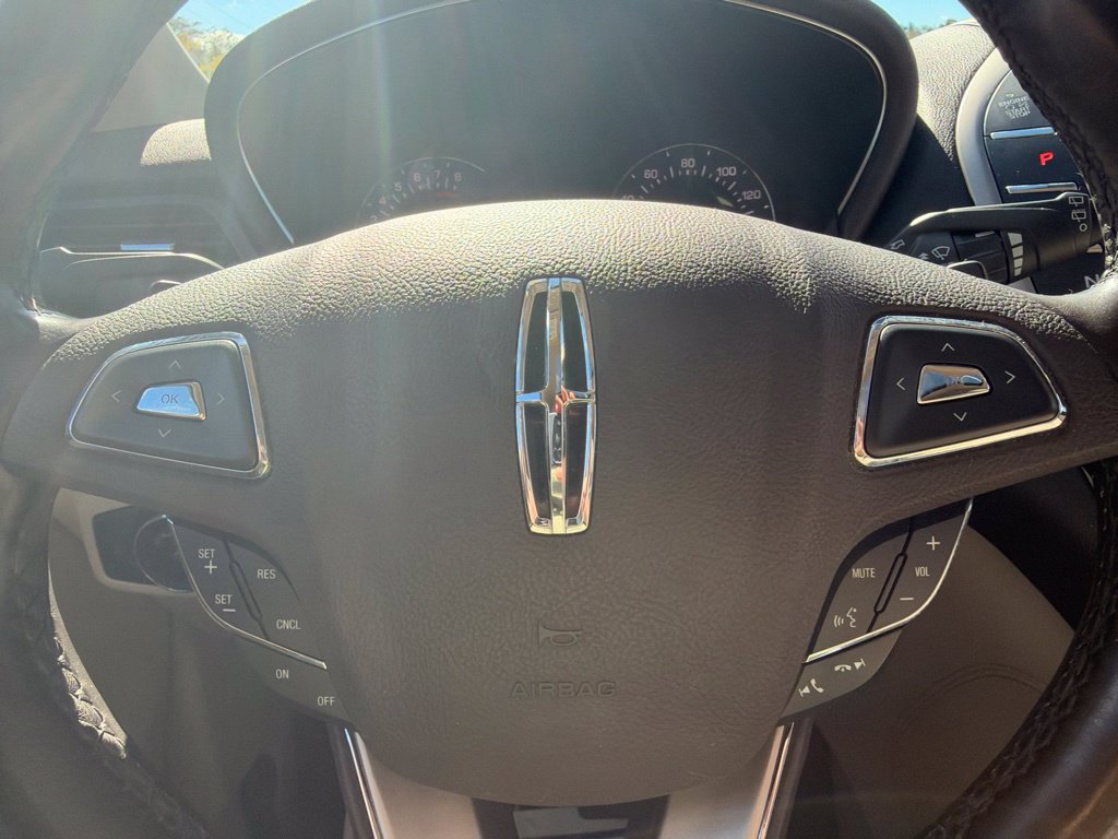 Used 2017 Lincoln MKC Reserve w/ Lincoln MKC Climate Package AWD/4WD image 32