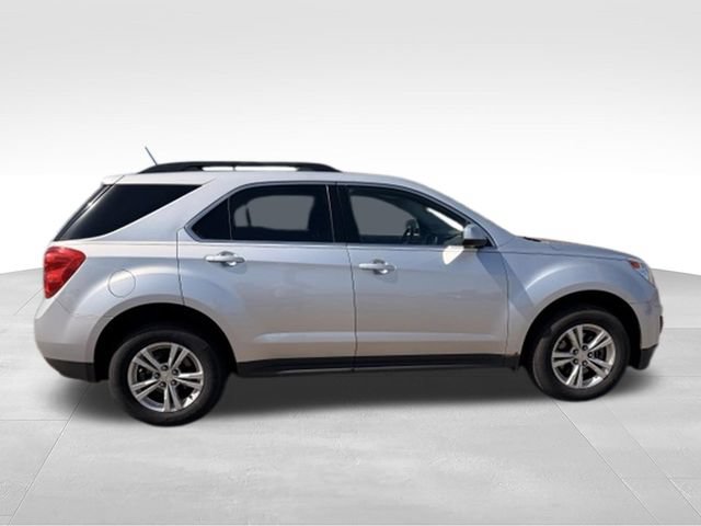 Used 2015 Chevrolet Equinox LT w/ Driver Convenience Package FWD image 4