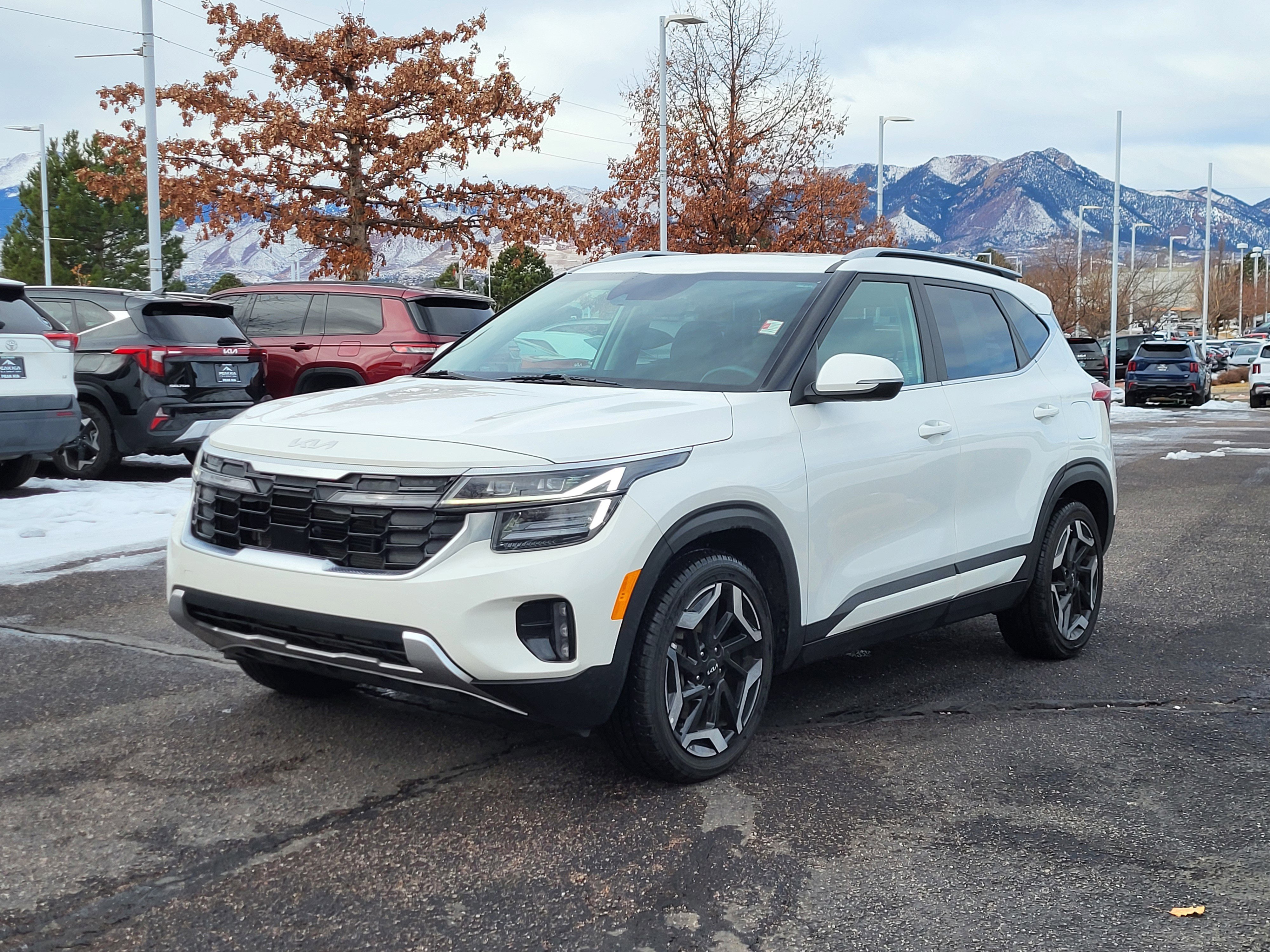 Used 2024 Kia Seltos SX w/ SX Sunroof Package image 5