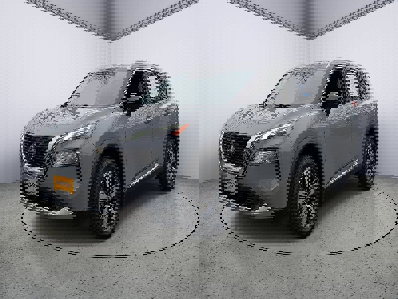 Used 2022 Nissan Rogue Platinum w/ Head-Up Display Package image 6