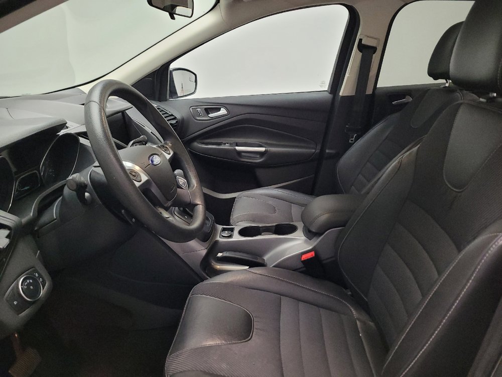 Used 2016 Ford Escape SE w/ SE Chrome Package FWD image 17